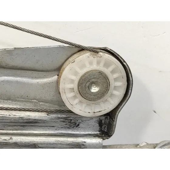 Elevalunas Delantero Derecho para Peugeot Partner Kombi