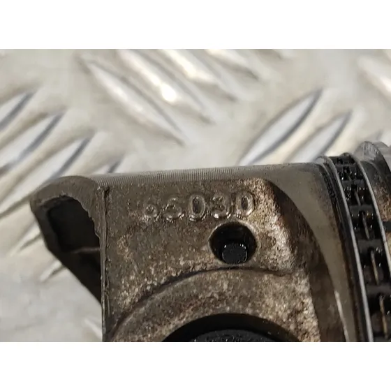 Piston para Toyota 4-Runner (N13)