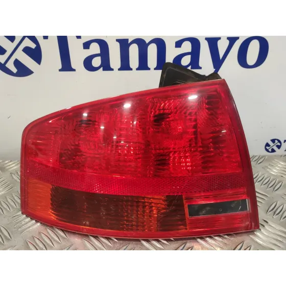 Piloto Trasero Izquierdo para Audi A4 Berlina (8E)