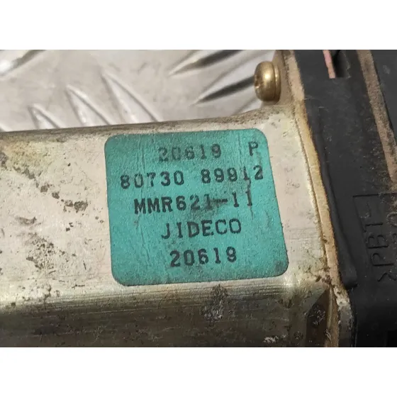 Elevalunas Delantero Derecho para Nissan X-Trail (T30)