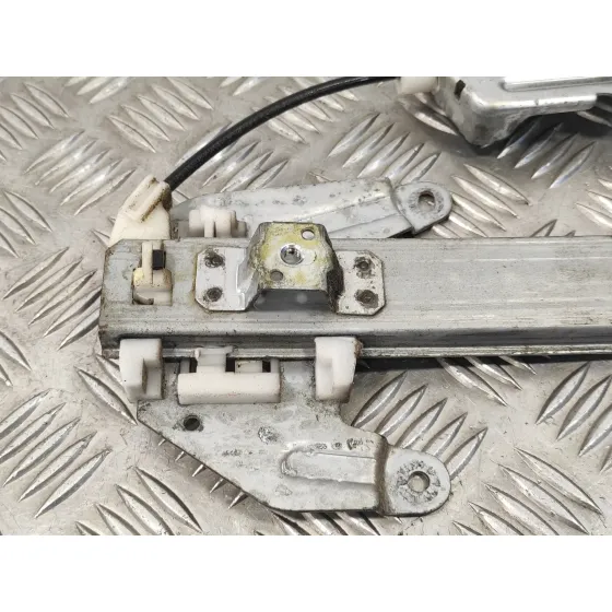Elevalunas Trasero Derecho para Nissan X-Trail (T30)