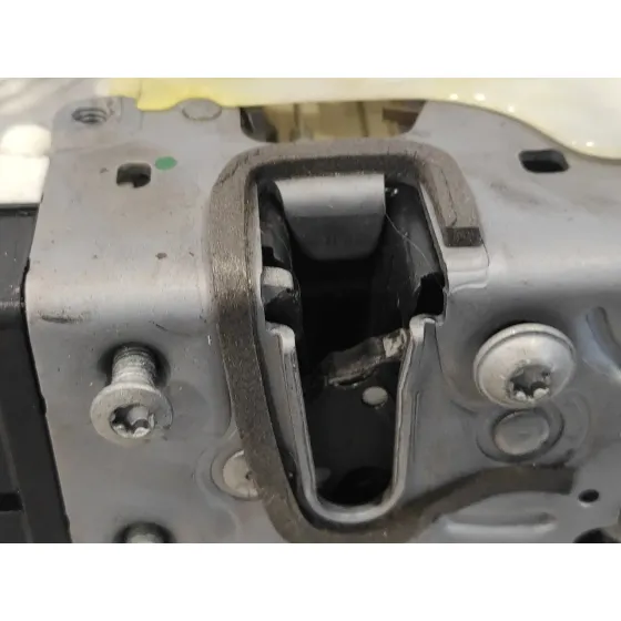 Cerradura Puerta Trasera Izquierda para Mercedes-Benz Clase E (W212) Lim.
