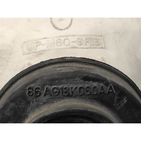 Faro Derecho para Ford Fiesta Berl./Courier