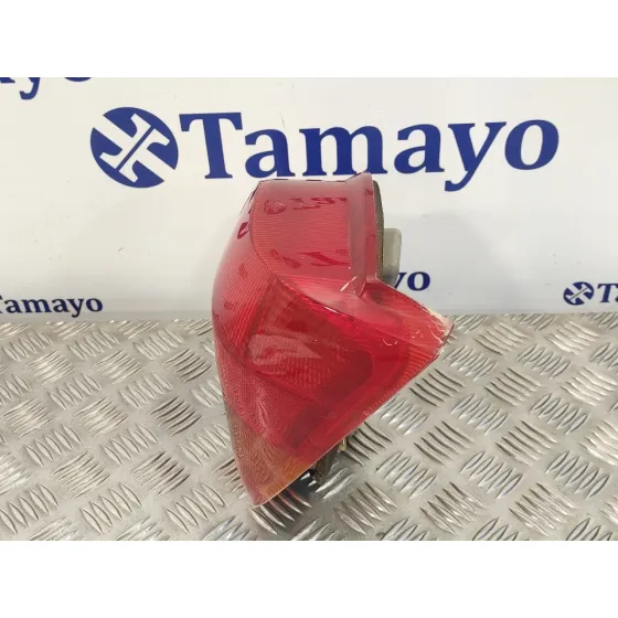 Piloto Trasero Derecho para Ford Fiesta Berl./Courier