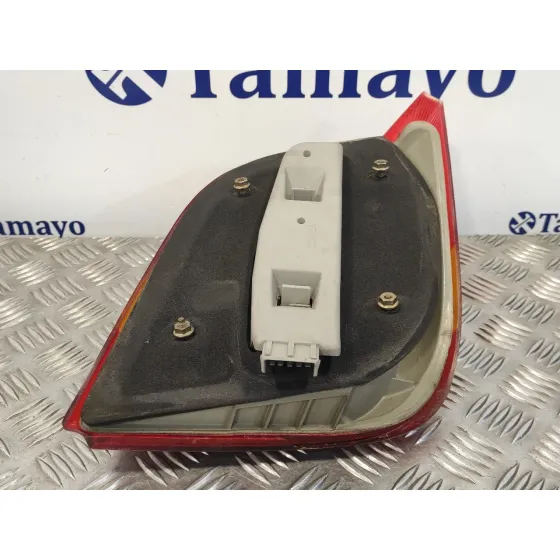 Piloto Trasero Izquierdo para Ford Fiesta Berl./Courier