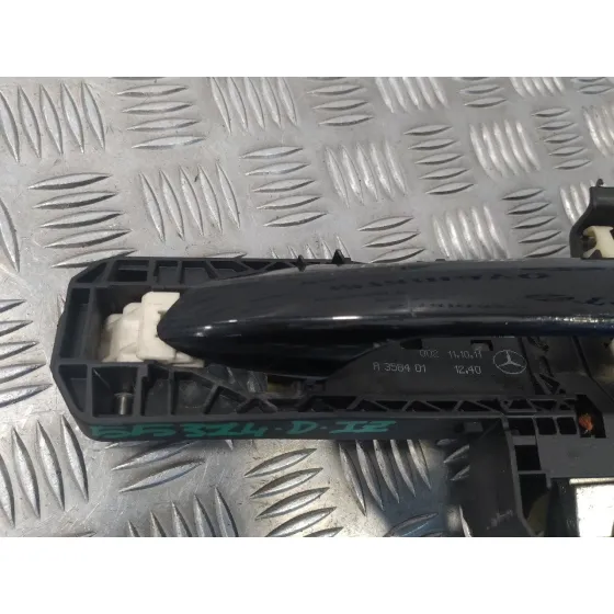 Maneta Exterior Delantera Izquierda para Mercedes-Benz Clase E (W212) Lim.