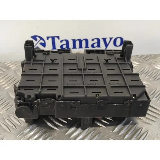Caja Reles / Fusibles para Peugeot 307 (S1)