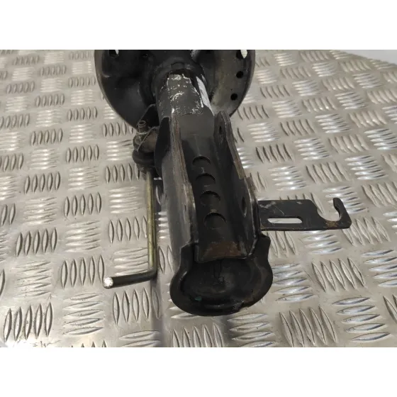 Amortiguador Delantero Derecho para Opel Astra J Lim.