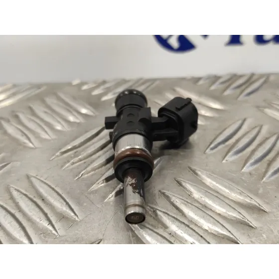 Inyector para Audi A3 Limousine (8Vs, 8Vm)