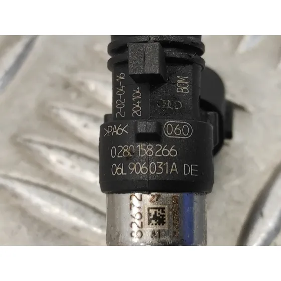 Inyector para Audi A3 Limousine (8Vs, 8Vm)