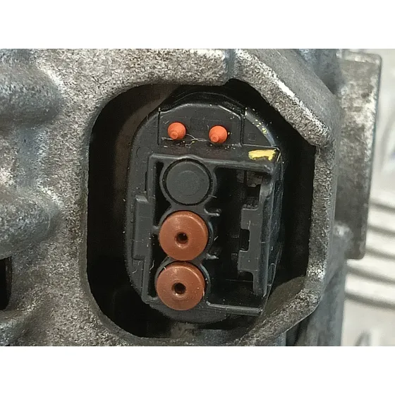 Alternador para Mazda 3 Berlina (Bk)