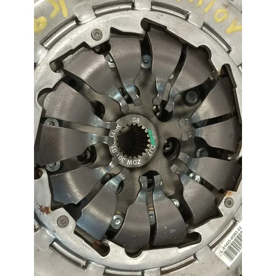 Kit Embrague para Nissan Nv 200 (M20)
