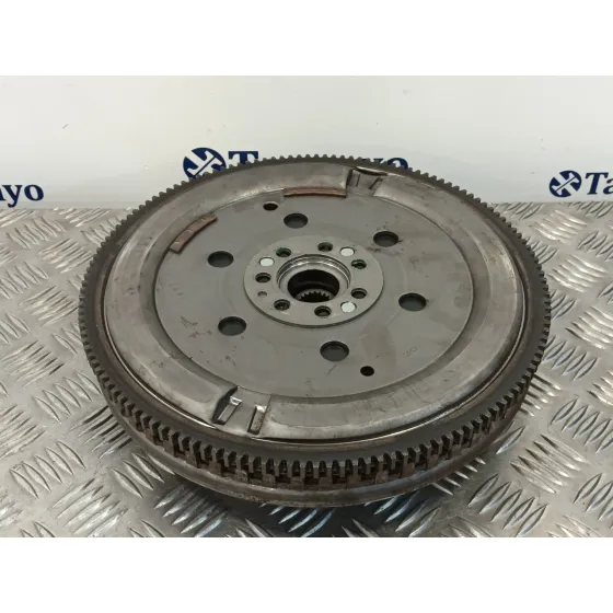 Kit Embrague para Nissan Nv 200 (M20)