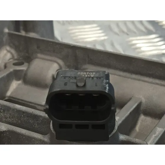 Tapa Balancines para Mercedes-Benz Sprinter Ii James Cook (906)
