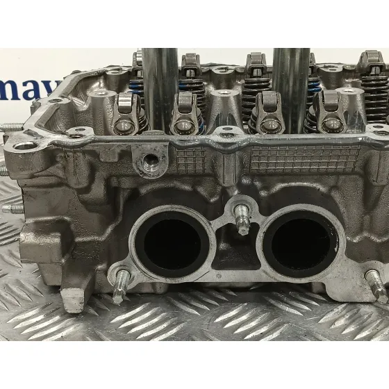 Culata para Toyota Prius (Zvw50)