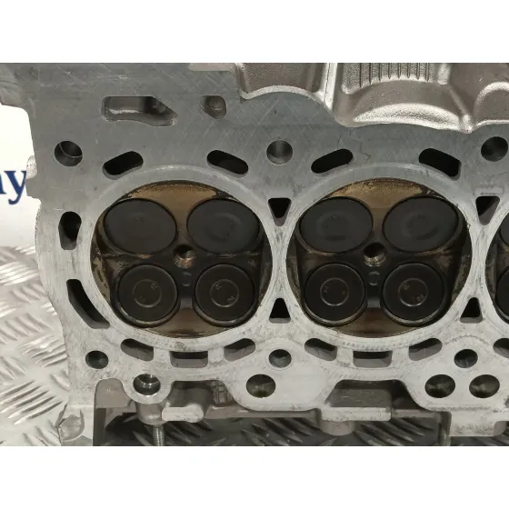 Culata para Toyota Prius (Zvw50)
