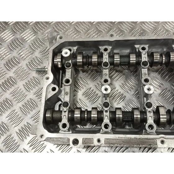 Culatin para Toyota Prius (Zvw50)