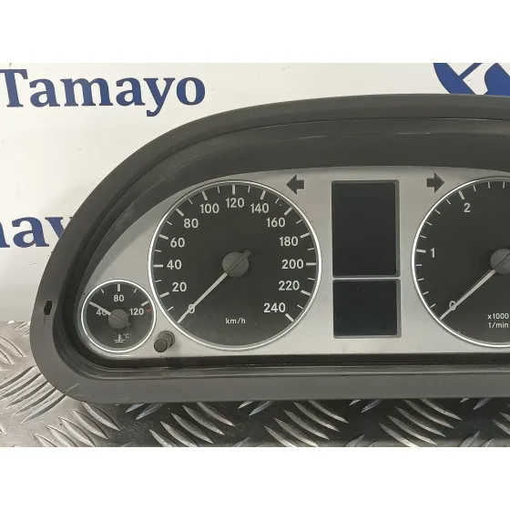 Cuadro Instrumentos para Mercedes-Benz Clase B (W245)