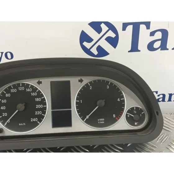 Cuadro Instrumentos para Mercedes-Benz Clase B (W245)