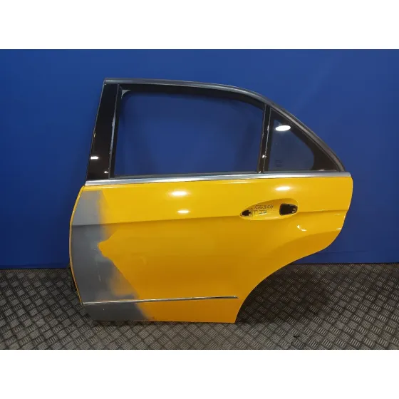 Puerta Trasera Izquierda para Mercedes-Benz Clase E (W212) Lim.