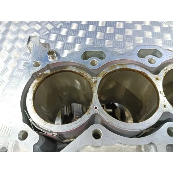 Bloque para Toyota Prius (Zvw50)