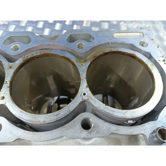 Bloque para Toyota Prius (Zvw50)