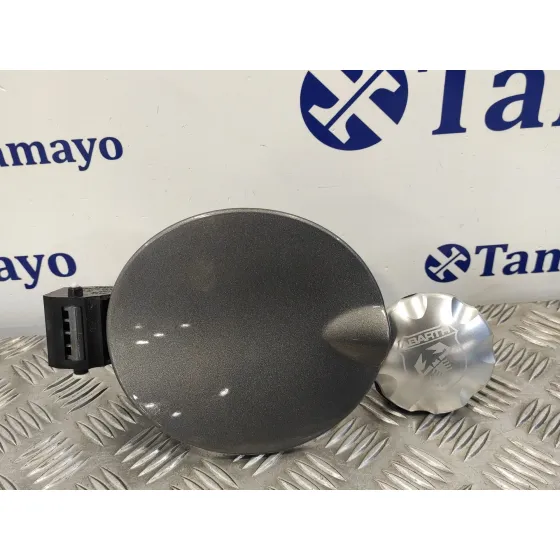 Tapa Exterior Combustible para Fiat 500 (312)