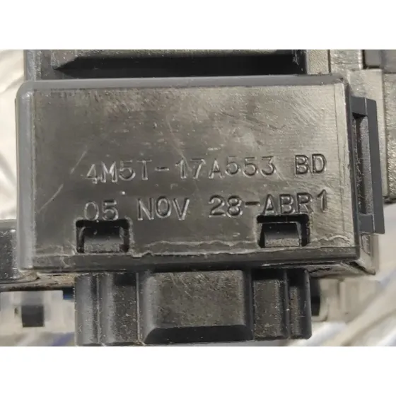 Mando Limpia para Ford Focus Berlina (Cap)