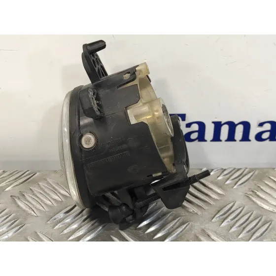 Faro Antiniebla Derecho para Mercedes-Benz Clase B (W245)