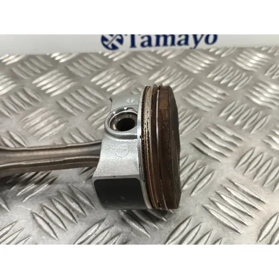 Piston para Toyota Prius (Zvw50)