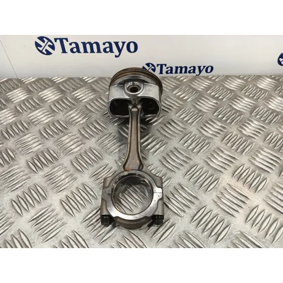 Piston para Toyota Prius (Zvw50)