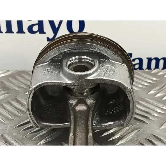 Piston para Toyota Prius (Zvw50)