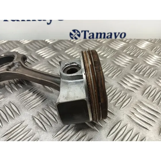 Piston para Toyota Prius (Zvw50)