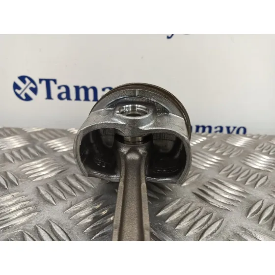 Piston para Toyota Prius (Zvw50)