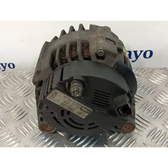 Alternador para Nissan Primera Berlina (P12)