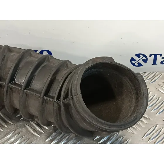 Tubo para Ford Transit Caja Cerrada, Larga (Fy) (2000 =>)