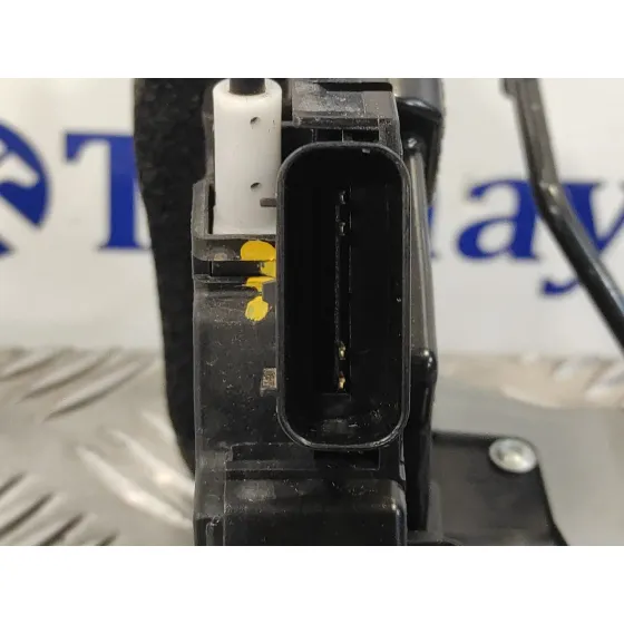 Cerradura Puerta Trasera Izquierda para Hyundai I20 Active