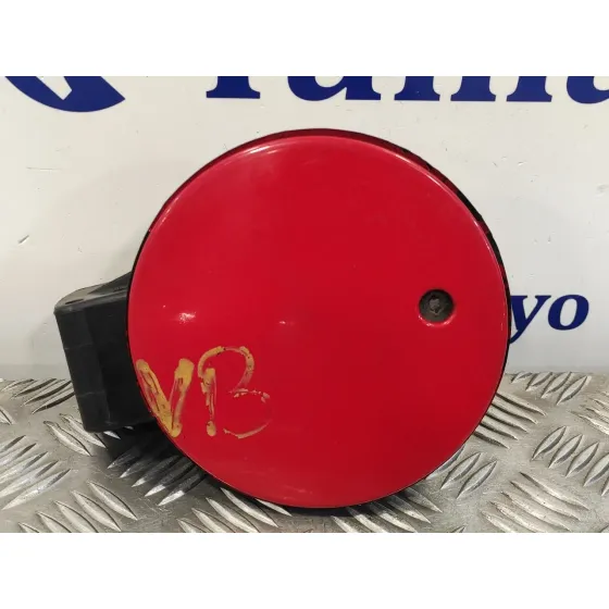 Tapa Exterior Combustible para Ford Fusion (Cbk)