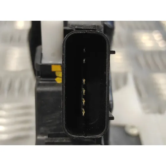 Cerradura Puerta Delantera Izquierda para Hyundai I20 Active