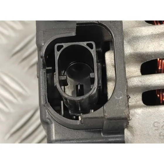 Alternador para Hyundai I20 Active