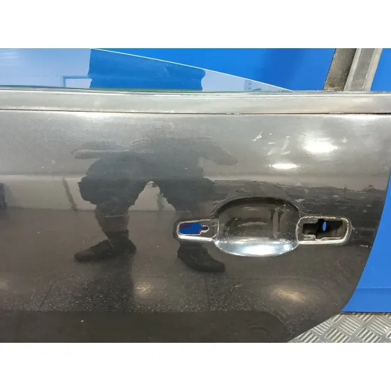 Puerta Trasera Izquierda para Citroën C4 Berlina