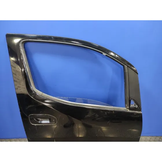 Puerta Delantera Derecha para Nissan Nv 200 (M20)