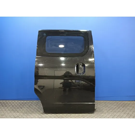 Puerta Lateral Corredera Derecha para Nissan Nv 200 (M20)