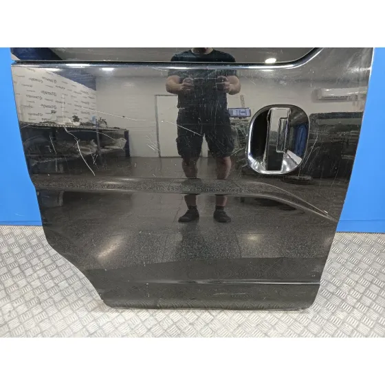 Puerta Lateral Corredera Derecha para Nissan Nv 200 (M20)