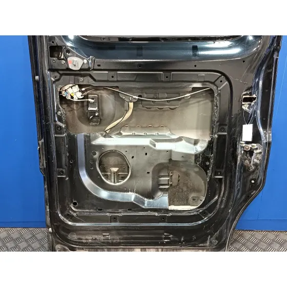 Puerta Lateral Corredera Derecha para Nissan Nv 200 (M20)