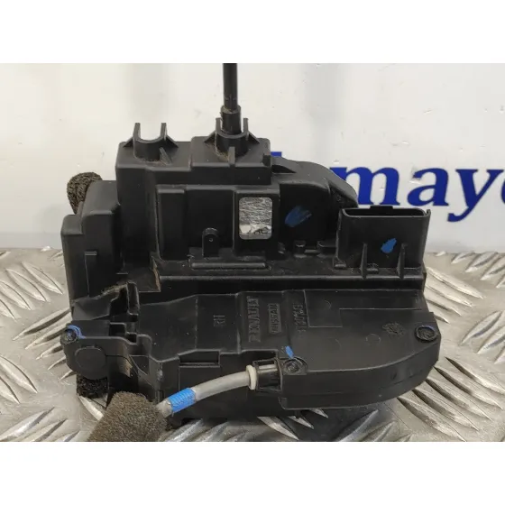 Cerradura Puerta Delantera Derecha para Nissan Nv 200 (M20)