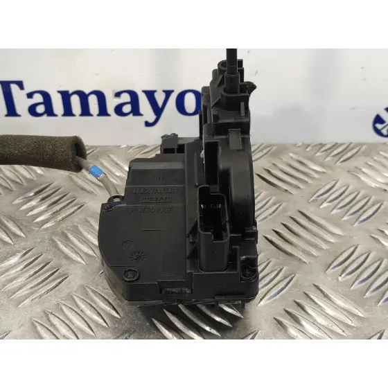 Cerradura Puerta Delantera Derecha para Nissan Nv 200 (M20)