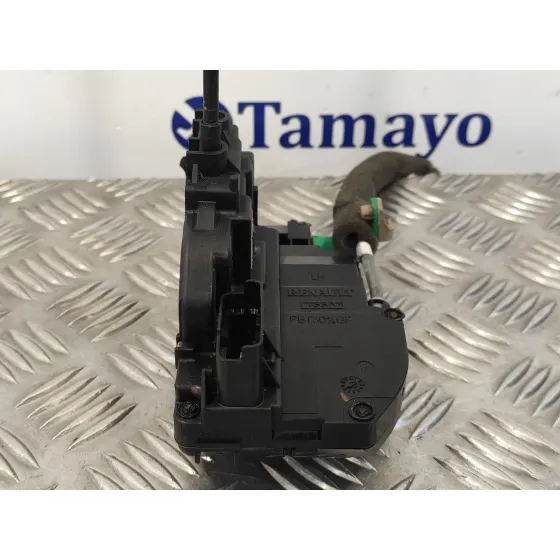 Cerradura Puerta Delantera Izquierda para Nissan Nv 200 (M20)