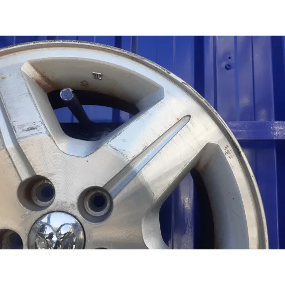 Llanta para Dodge Caliber