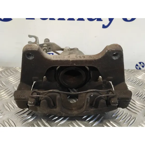 Pinza Freno Delantera Derecha para Audi A6 Berlina (4F2)